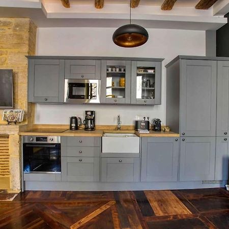 "Les Appartements De Betty A" Coeur Historique Sarlat-la-Caneda Exterior photo