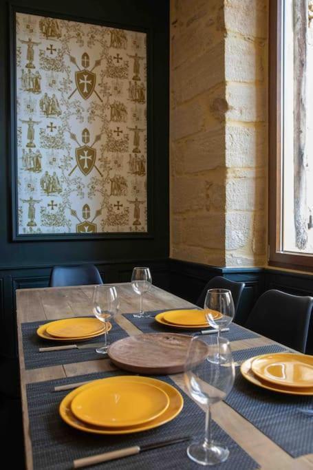 "Les Appartements De Betty A" Coeur Historique Sarlat-la-Caneda Exterior photo